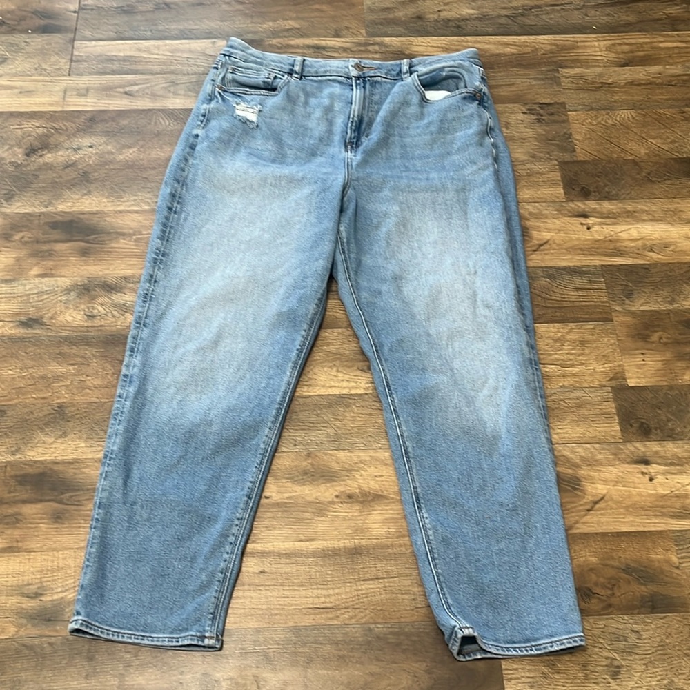 American Eagle curvy mom jeans size 16R